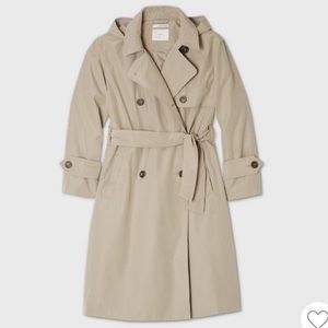 Women’s trench coat size S
